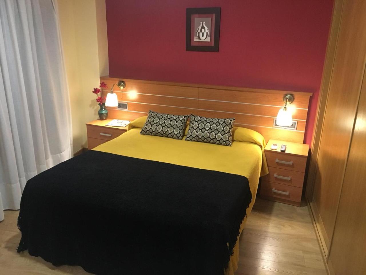 Hostal Dona Juana Ávila Exteriér fotografie