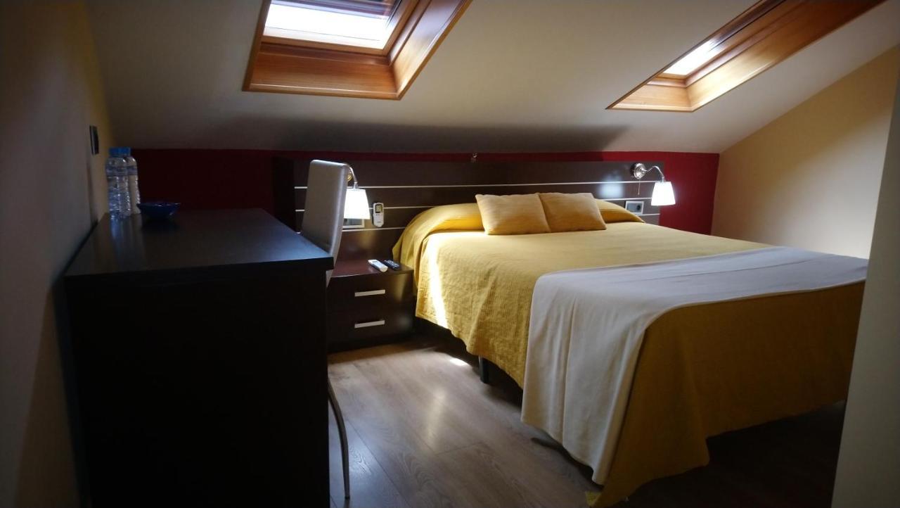 Hostal Dona Juana Ávila Exteriér fotografie