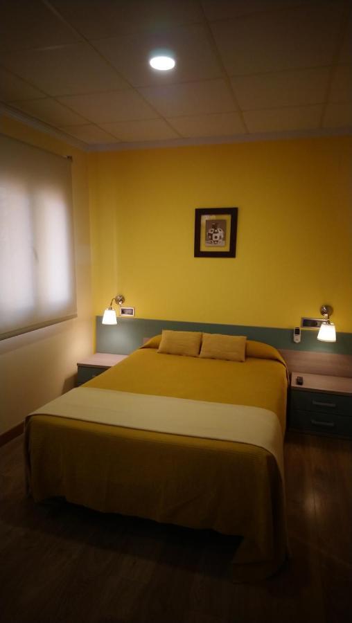 Hostal Dona Juana Ávila Exteriér fotografie